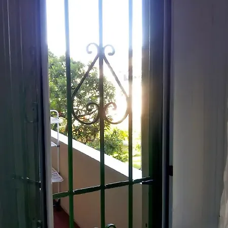 Apartment Bilocale Con Balcone *